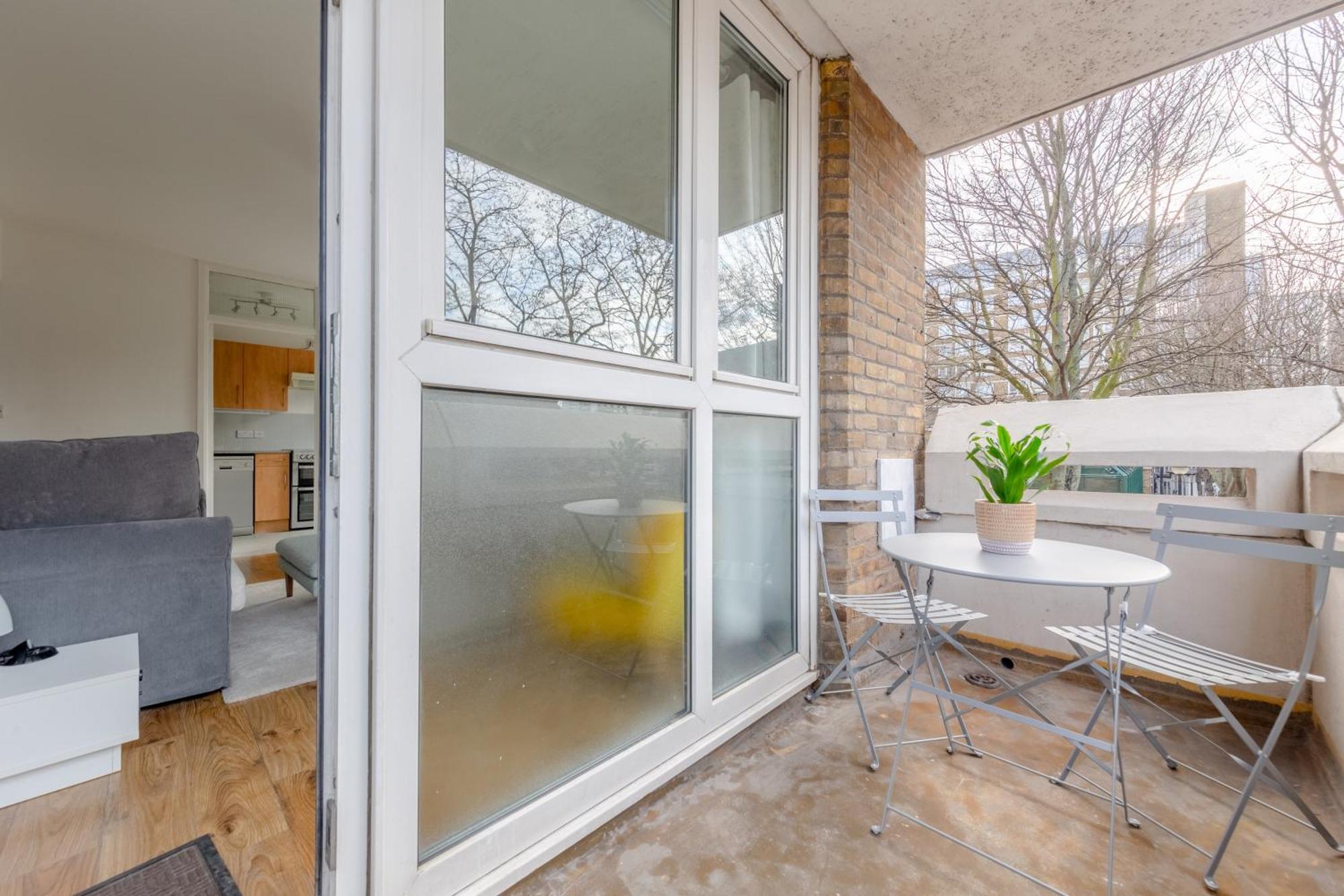 Cosy 1 Bedroom Flat Near Old Street *
